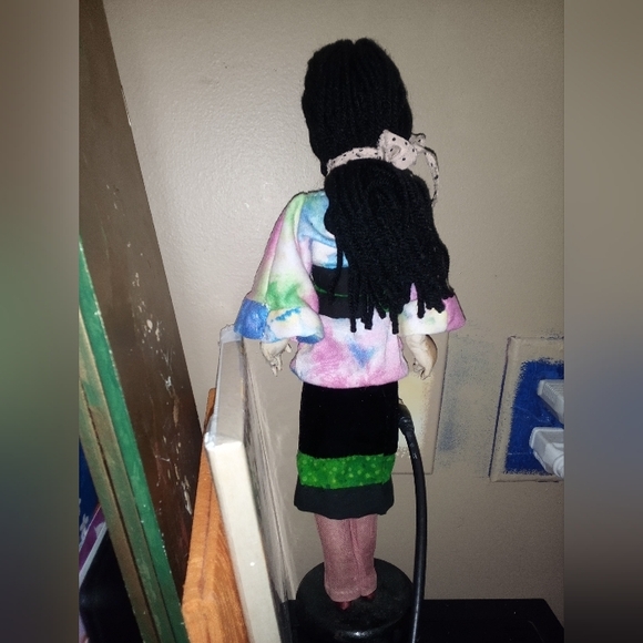 Antique collectible silk face handmade Geisha doll. - Picture 7 of 14